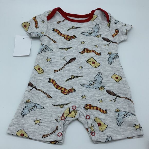 NEW~ HARRY POTTER Baby Rompers 2-Pack 0-3M I'm A Keeper Gryffindor Shortall - Picture 2 of 8